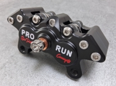 Etrier de frein Arrière 6 pistons “Black Edition” Yamaha 700 Raptor 2013 – 2025